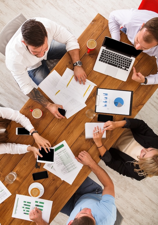 Ricavvo AI-powered sales technology and strategic consulting for B2B revenue growth